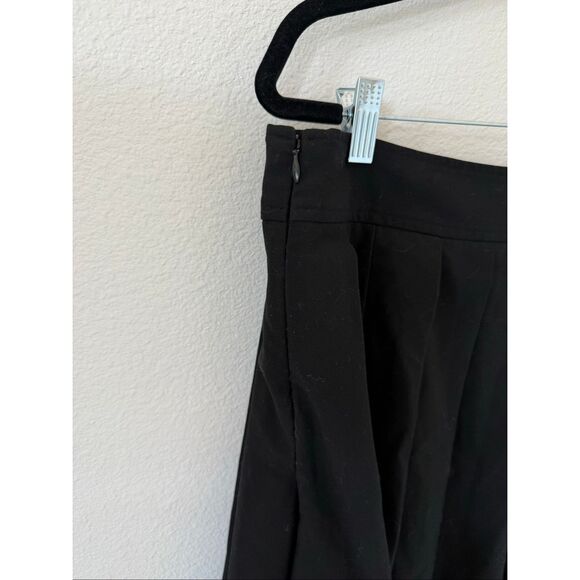 NWOT Aritzia Sunday Best Black Pleated Skirt, size: 10 - Picture 4 of 6